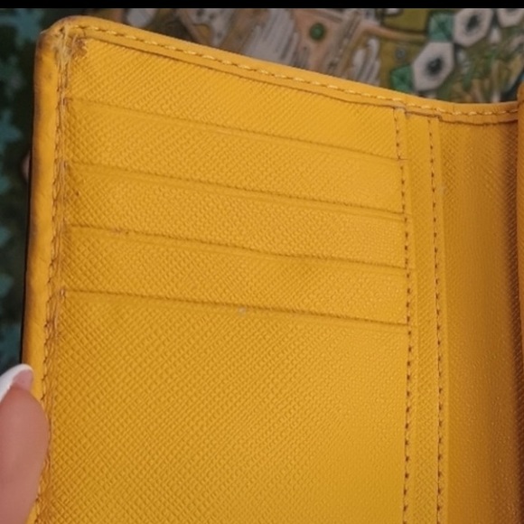 Coach Y2K Soho accordion buckle bifold wallet - Picture 10 of 12